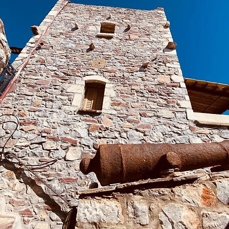 Castle Rizaraki Hotel Kokkala Bagian luar foto