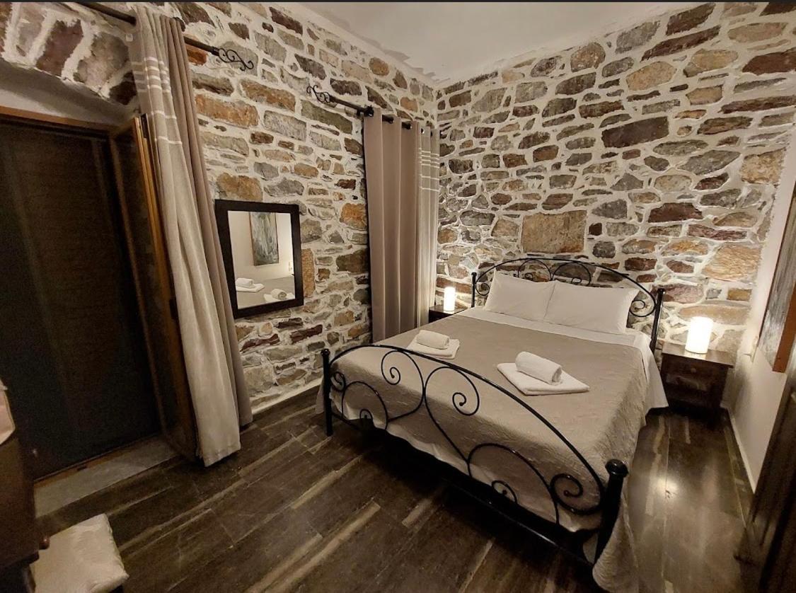 Castle Rizaraki Hotel Kokkala Bagian luar foto